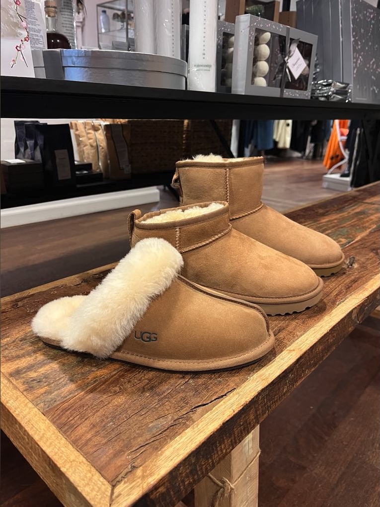 UGG